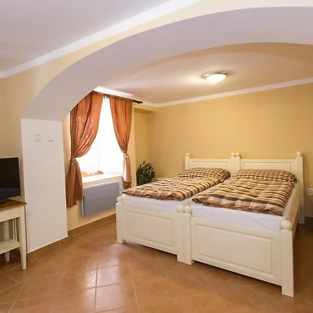 Apartment U Frantiska Trebon
